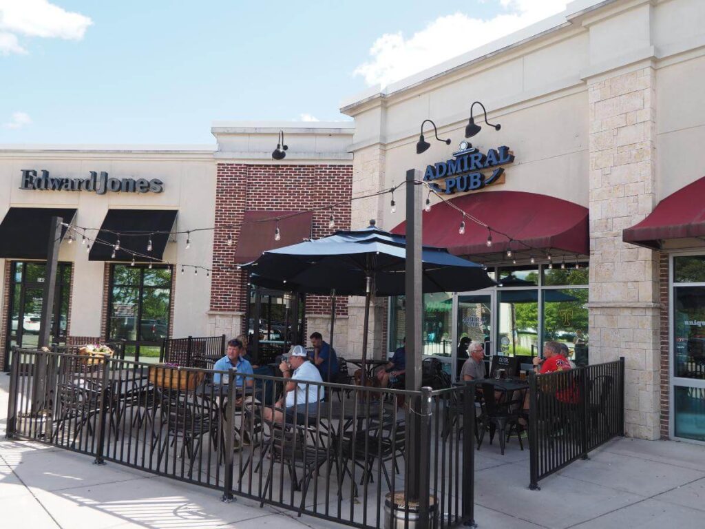 patio at Admiral Pub