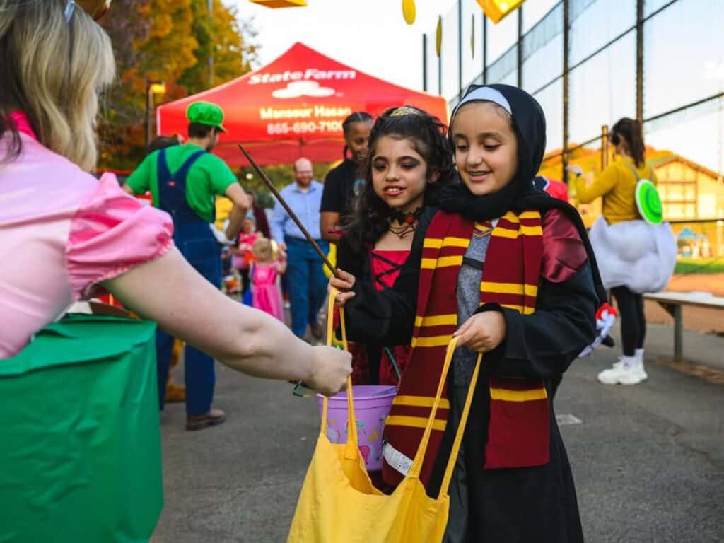 two girls trick-or-treating at Freaky Friday Fright Nite